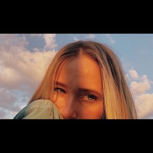 Meet your Posher, Jenna